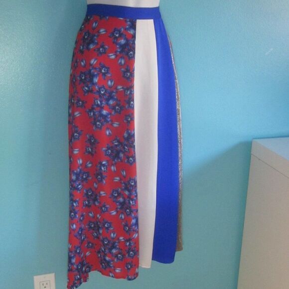 Vestire Skirt Womens Midi A-Line Asymmetrical Hem Size XS Red -White- Blue 27" W - Picture 2 of 11